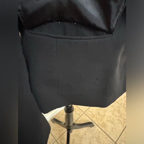 Le Suit 2 Button Suit Jacket - Picture 2 of 4